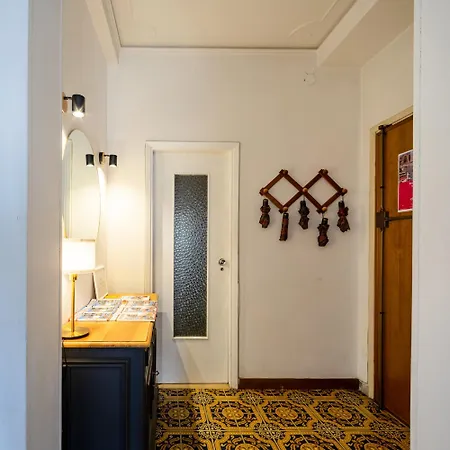 Camuzzoni For 4-5 People *