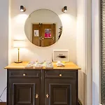 Camuzzoni For 4-5 People Apartment *