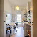 Camuzzoni For 4-5 People Verona