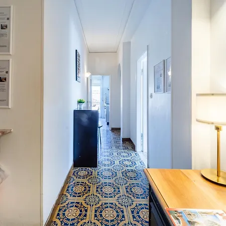 Camuzzoni For 4-5 People Apartment *